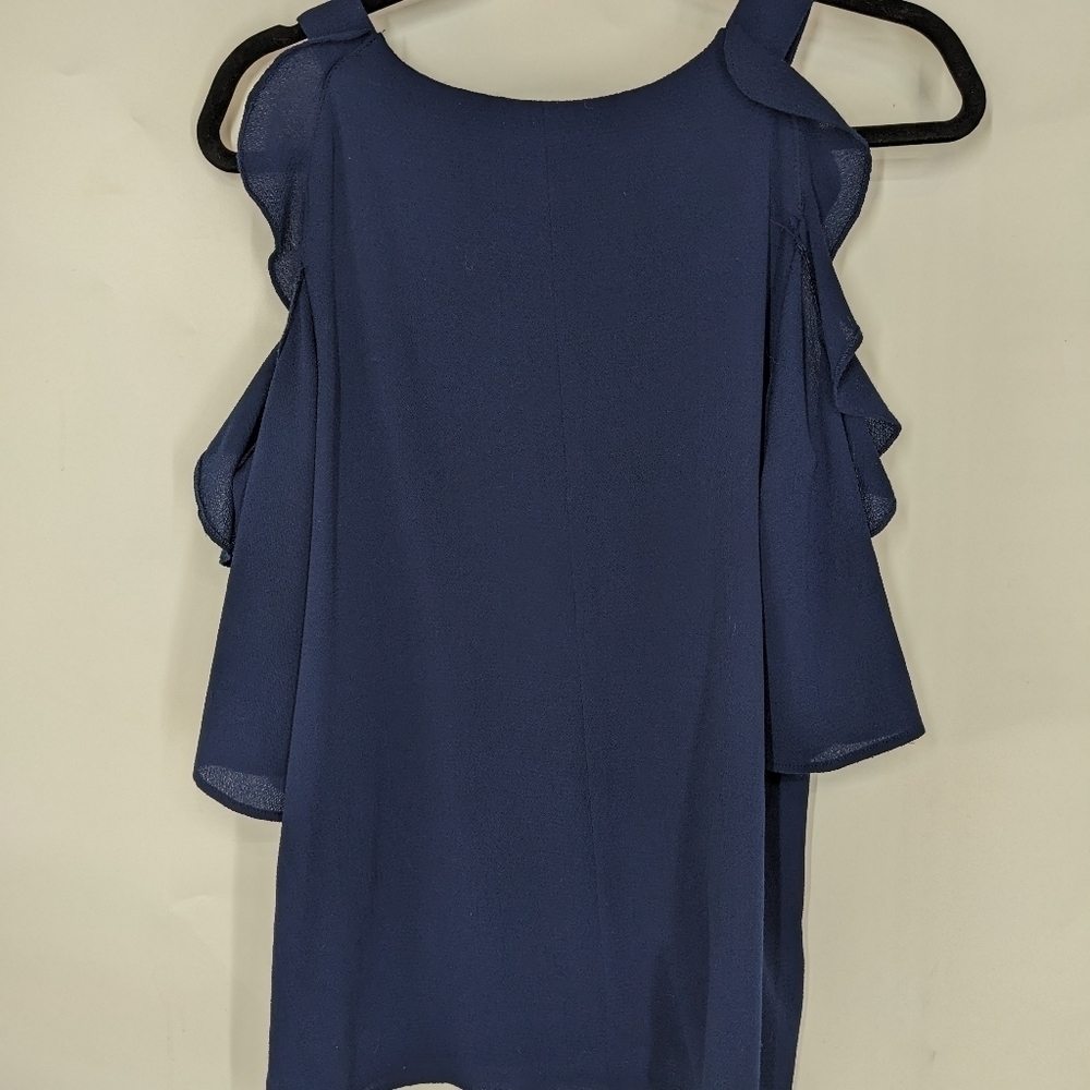 UMGEE Ruffle Cold Shoulder Top - Picture 3 of 9